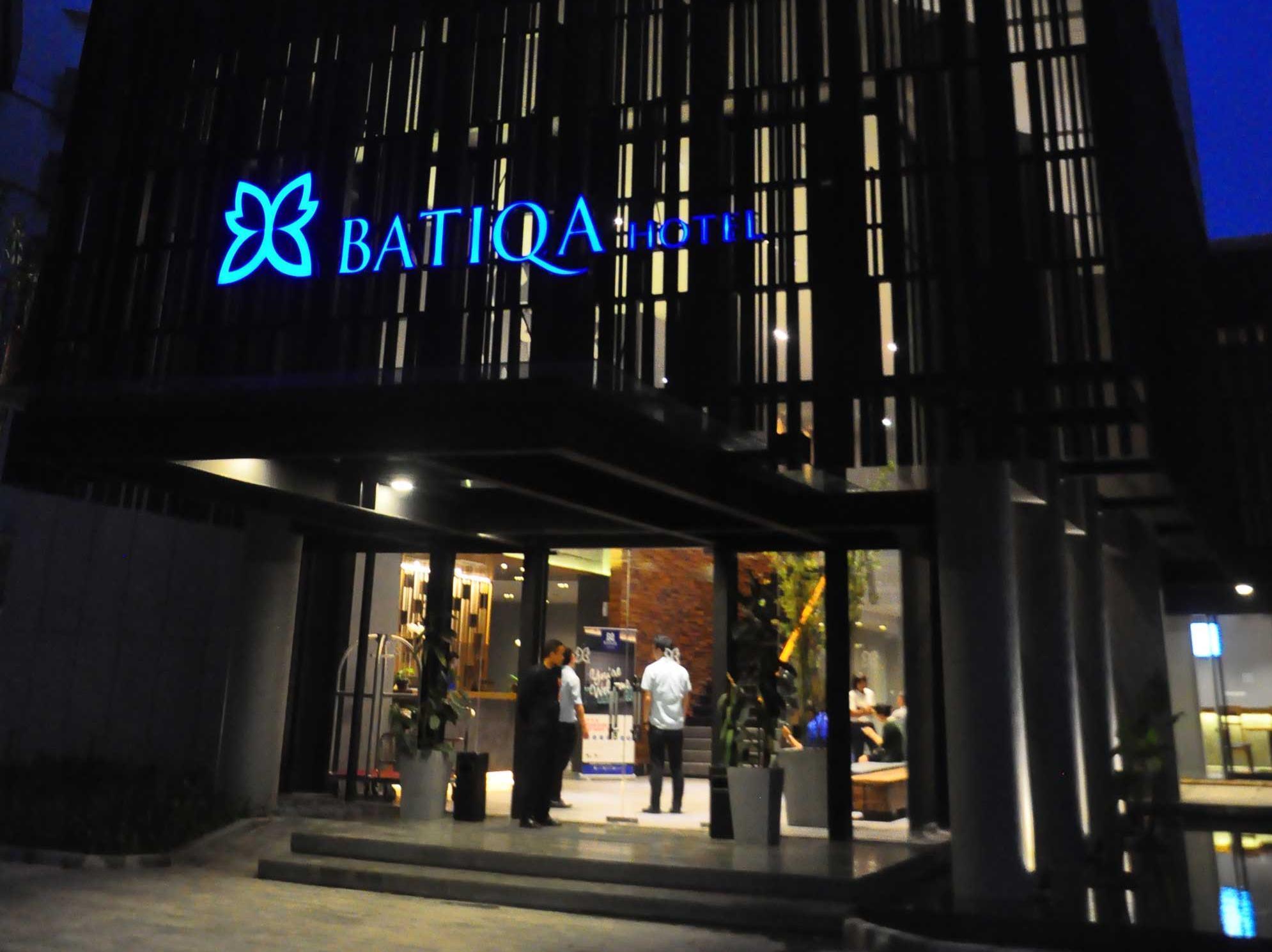 Batiqa Hotel Jababeka Cikarang Exterior photo