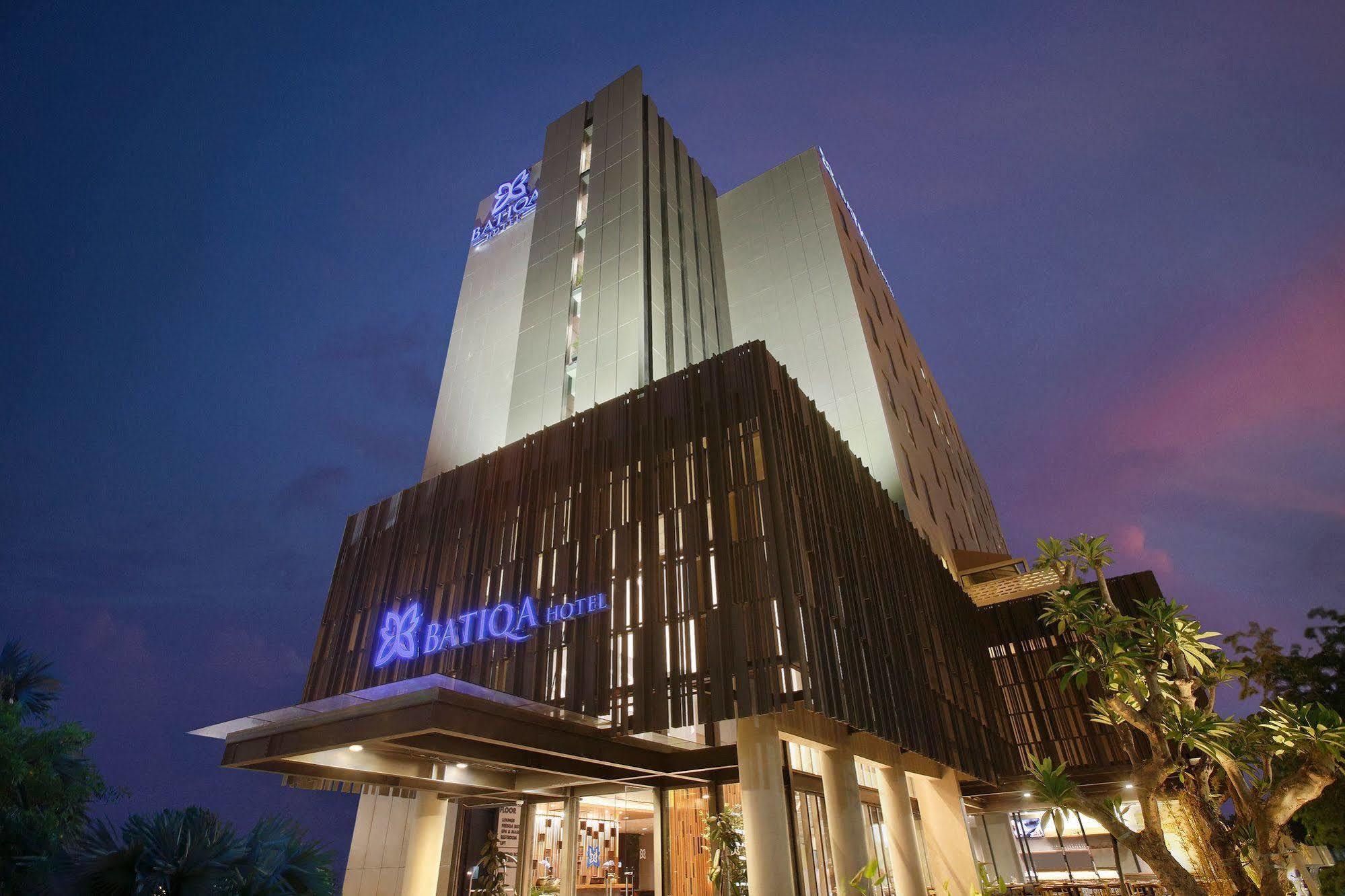 Batiqa Hotel Jababeka Cikarang Exterior photo